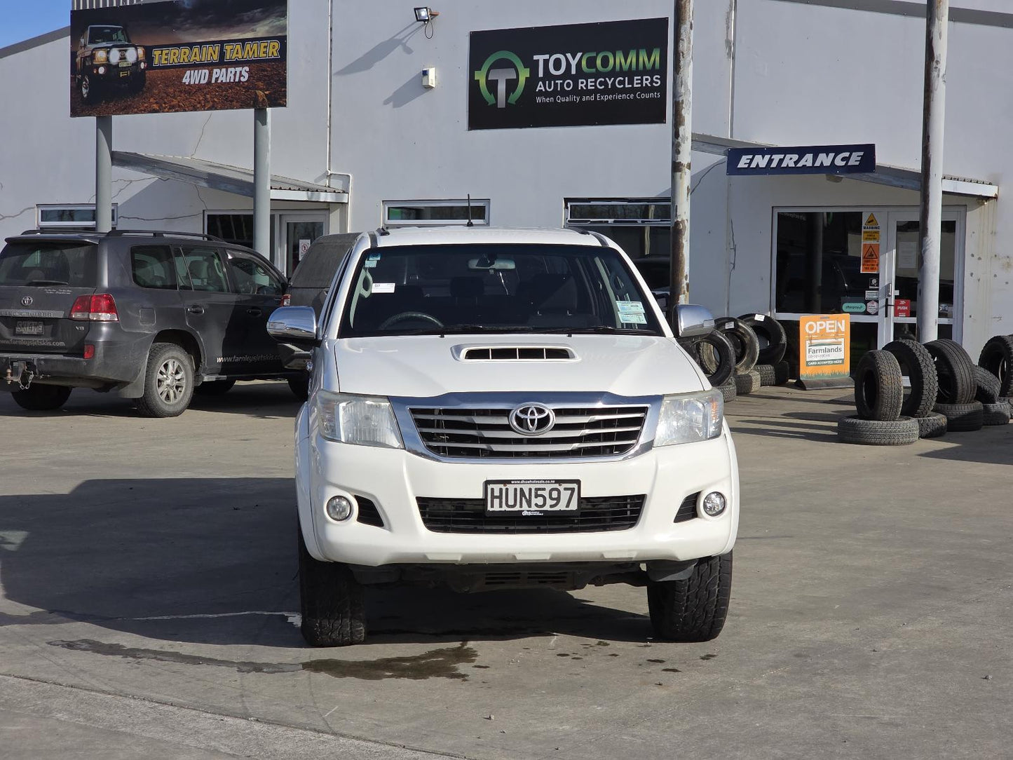 Now Wrecking: 2014 Toyota Hilux - Wreck Number: A633C