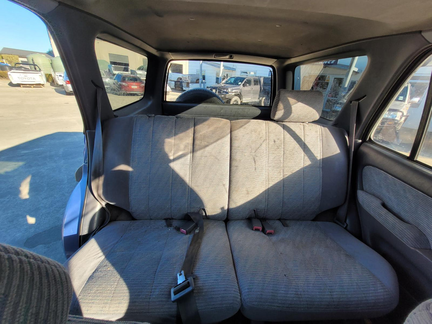 Now Wrecking: 1996 Toyota Surf - A575C