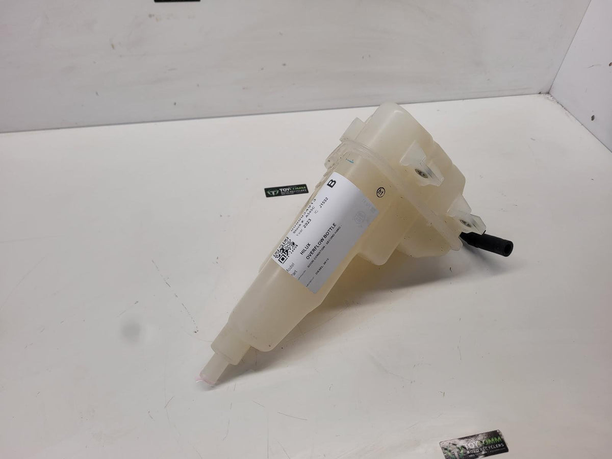 2022-2026 Toyota Hilux GUN (22-26) GUN126R- Overflow Bottle-