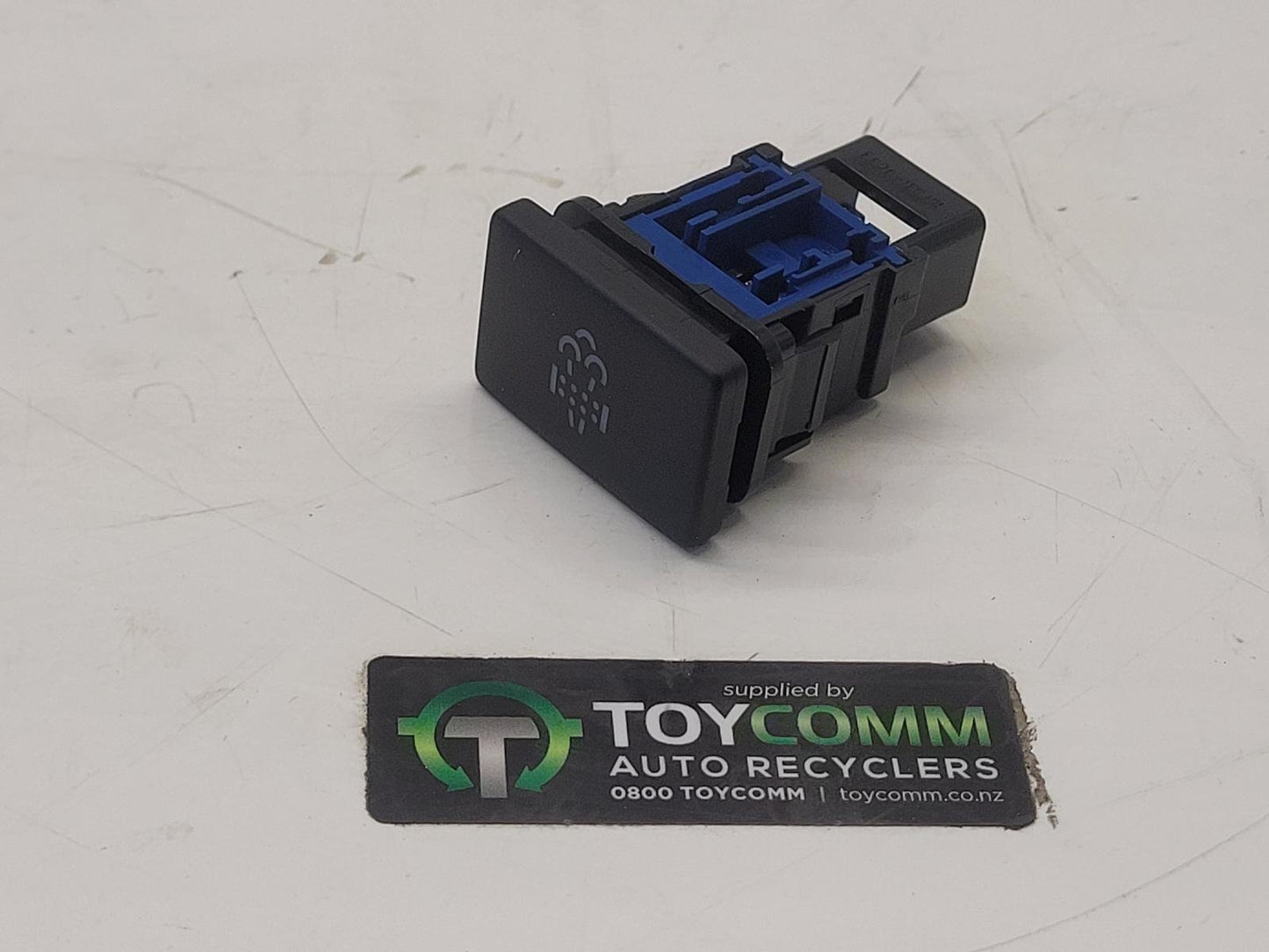 Jun 2015 to Current - Toyota Hilux - Misc Switch/Relay