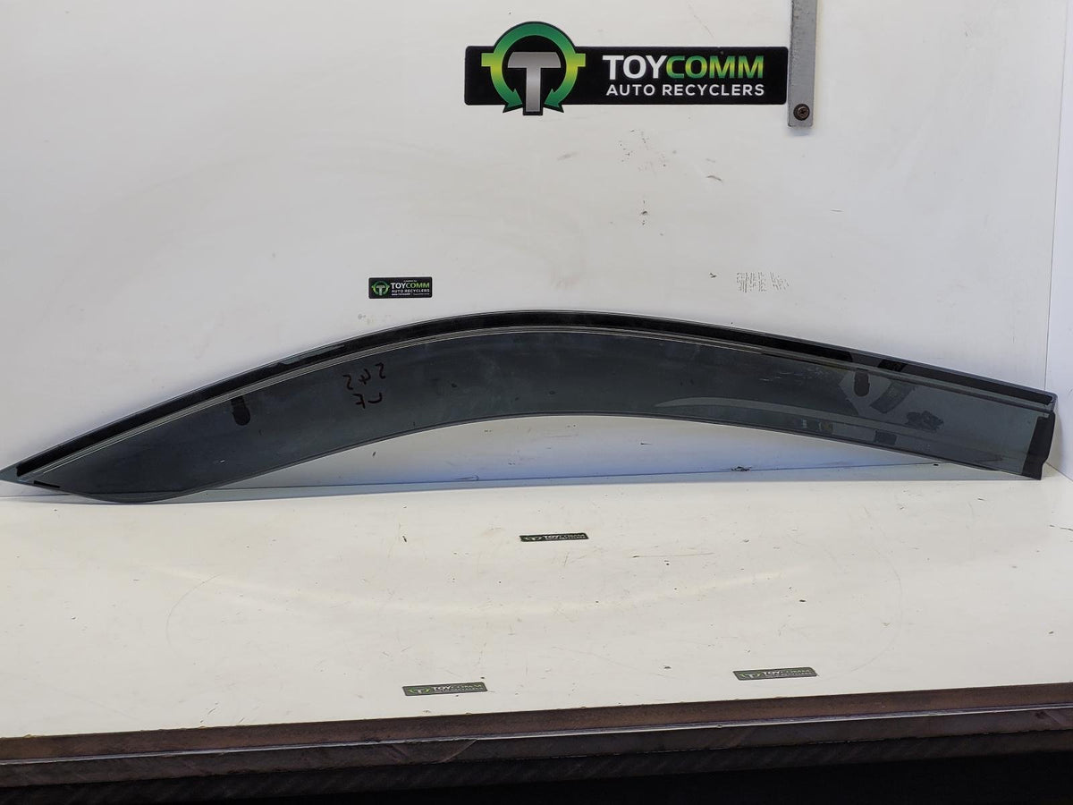 Jun 2015 to Current- Toyota Hilux- Weather Shield