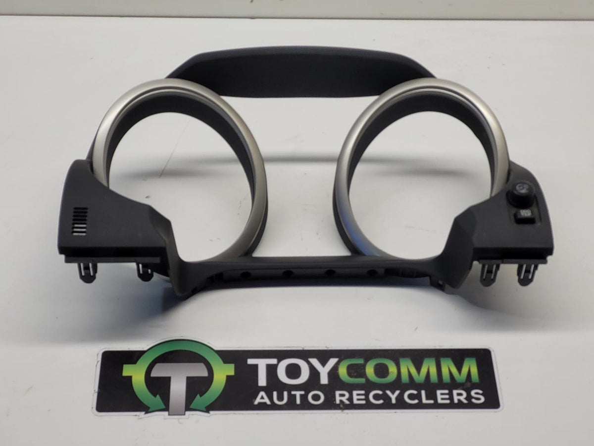 Nov 2009 to Nov 2023- Toyota Land Cruiser Prado 150 Series 4WD- Trim Panel
