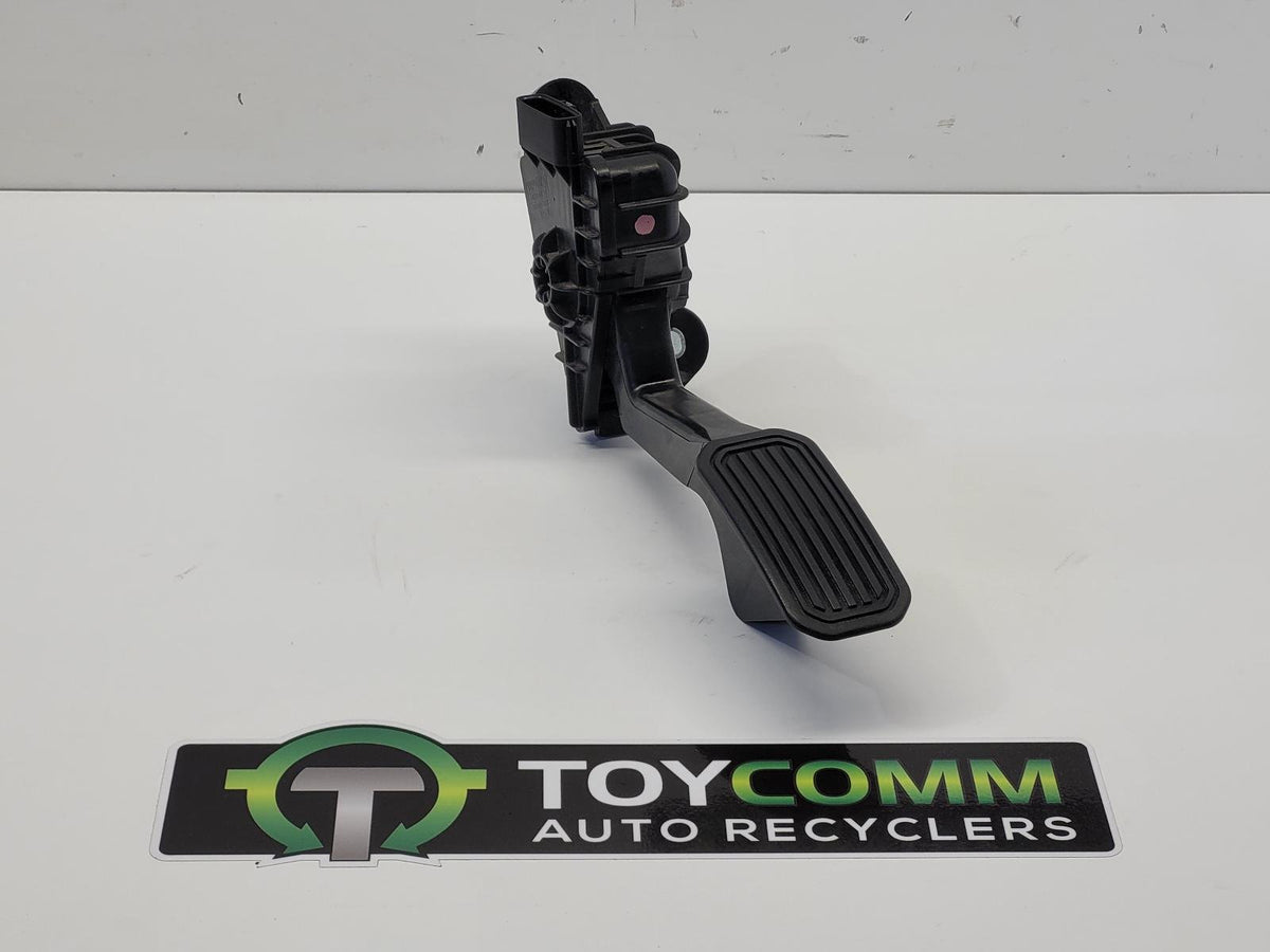 2003-2009 Toyota Land Cruiser Prado J120 (02-10)- Pedal Assembly- 78120-60350