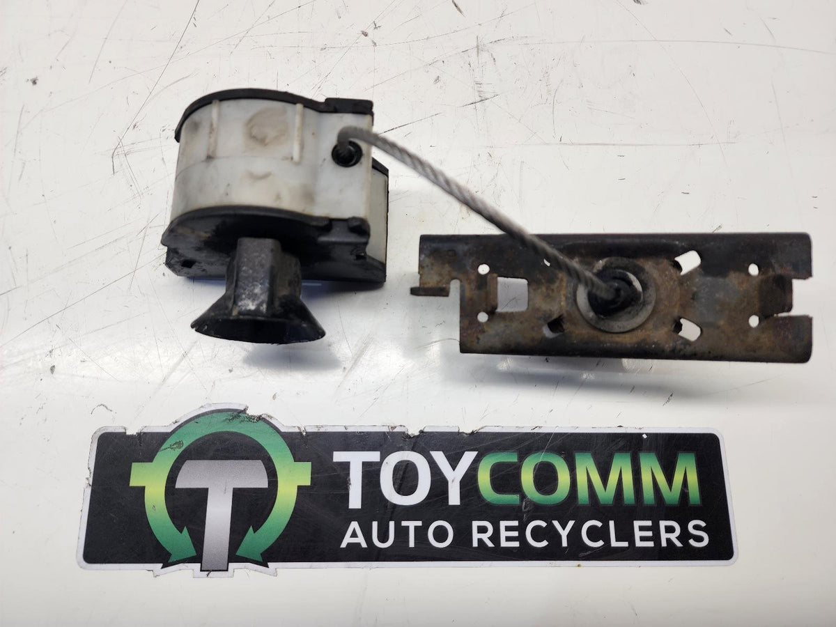 Apr 1998 to Oct 2007- Toyota Land Cruiser 100 Series- Spare Wheel Carrier- Spare Wheel Carrier