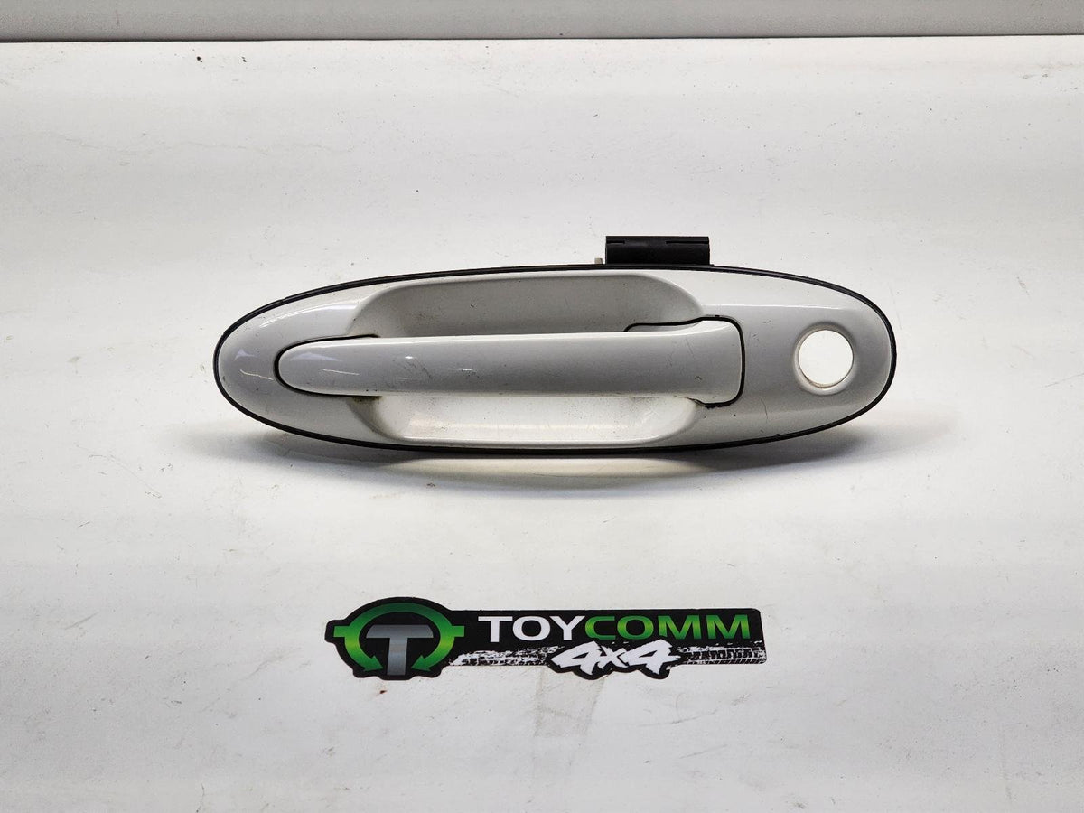 Jan 1998 to Oct 2007- Toyota Land Cruiser 100 Series- Left Front Door Exterior Handle- Colour Coded
