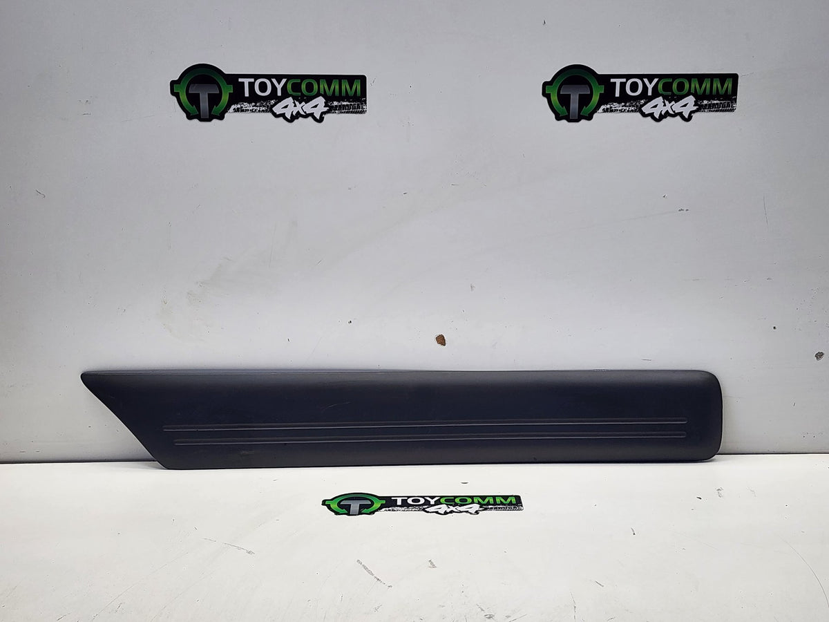 Apr 1998 to Oct 2007 - Toyota Land Cruiser 100 Series - Body/Door Mould
