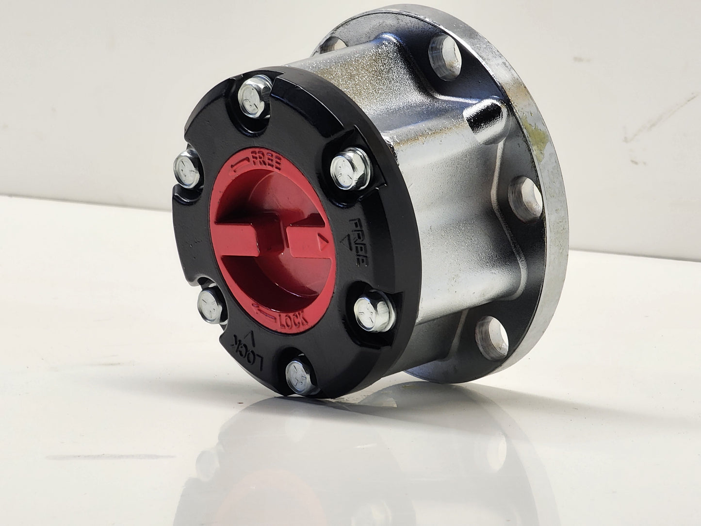 Locking / Manual Hub - 26 Spline - To Suit Surf & Hilux