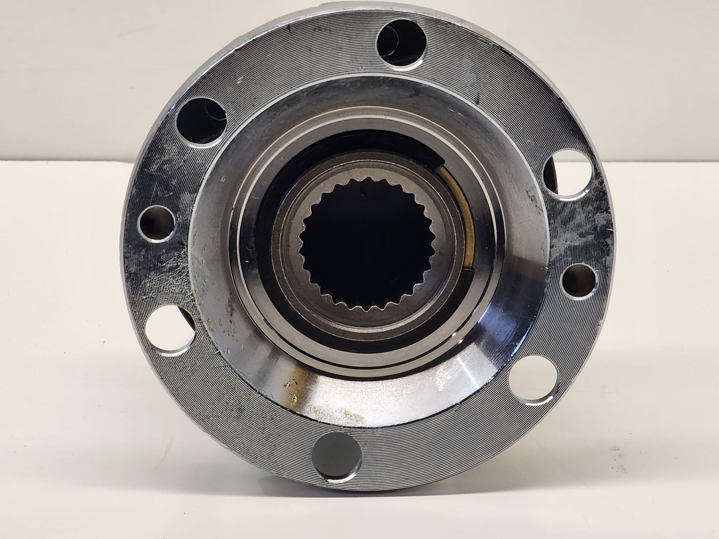 Locking / Manual Hub - 26 Spline - To Suit Surf & Hilux