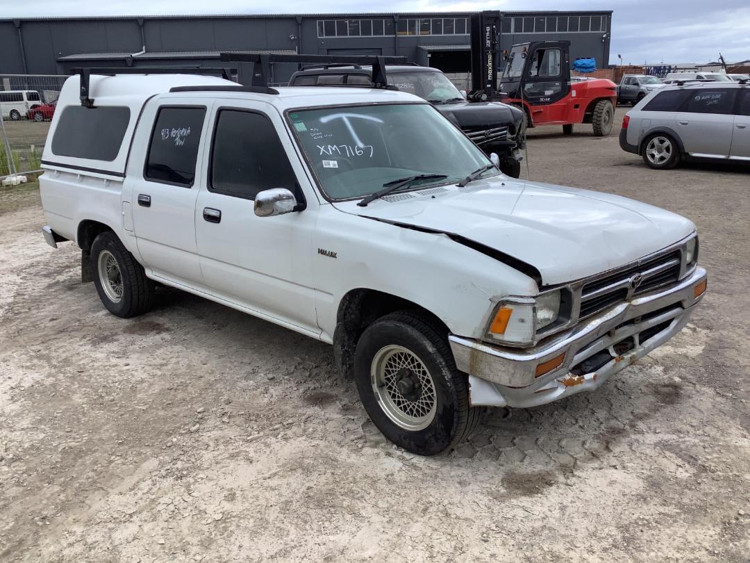 Now Wrecking: 1997 Hilux - A487T