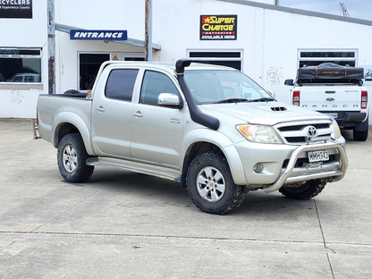 Now Wrecking: 2006 Toyota Hilux - Wreck Number: T102C