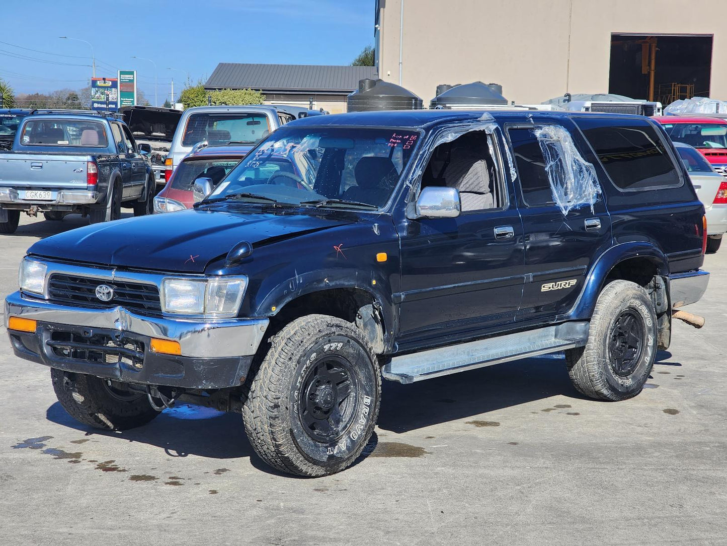 Now Wrecking: 1995 Toyota Surf - A524C
