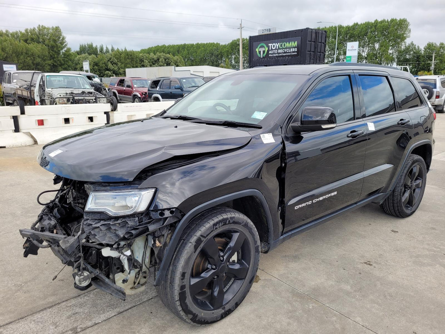 Now Wrecking: 2014 JEEP GRAND CHEROKEE- A474C