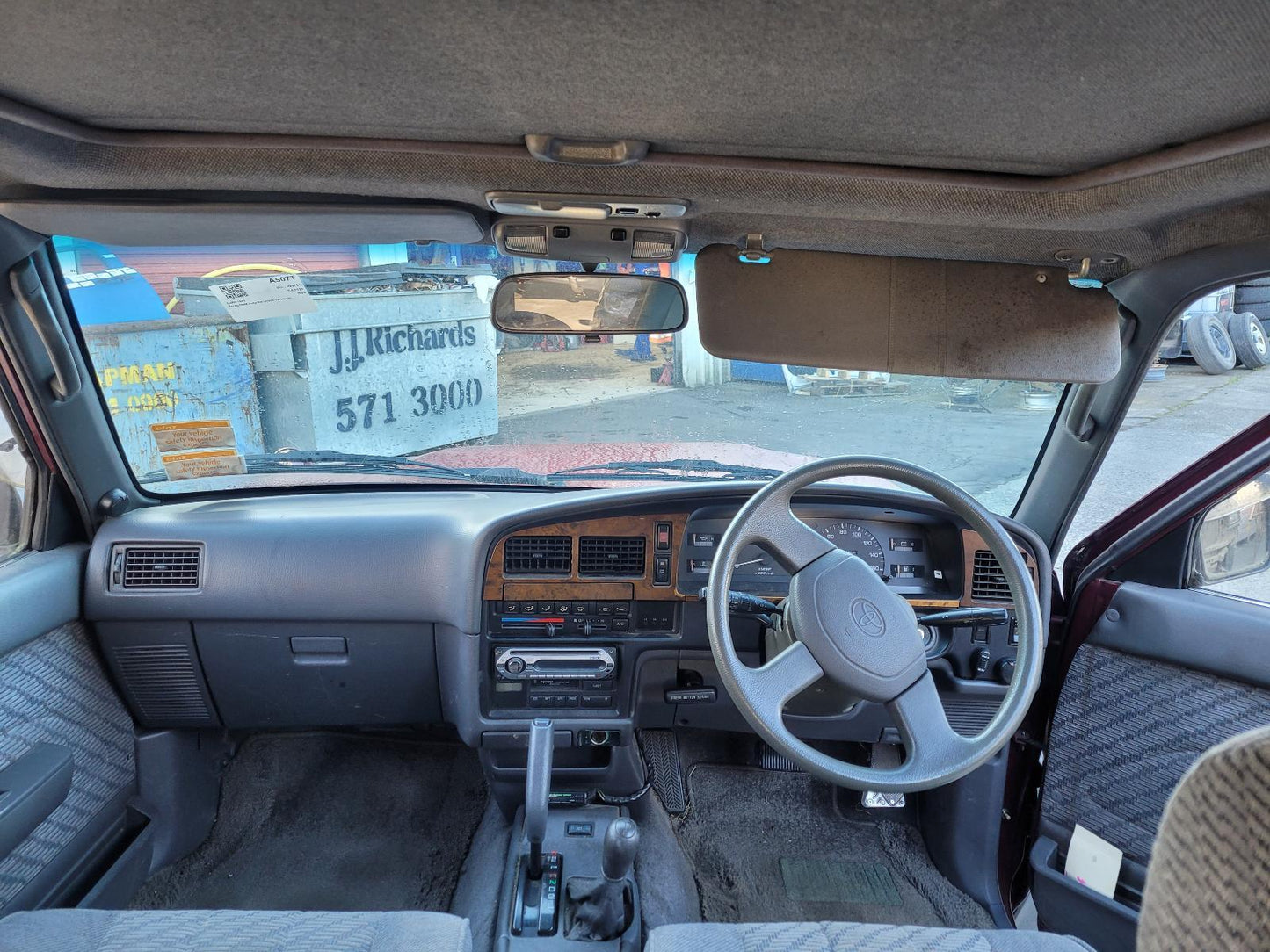 Now Wrecking: 1995 Toyota Surf - A507T