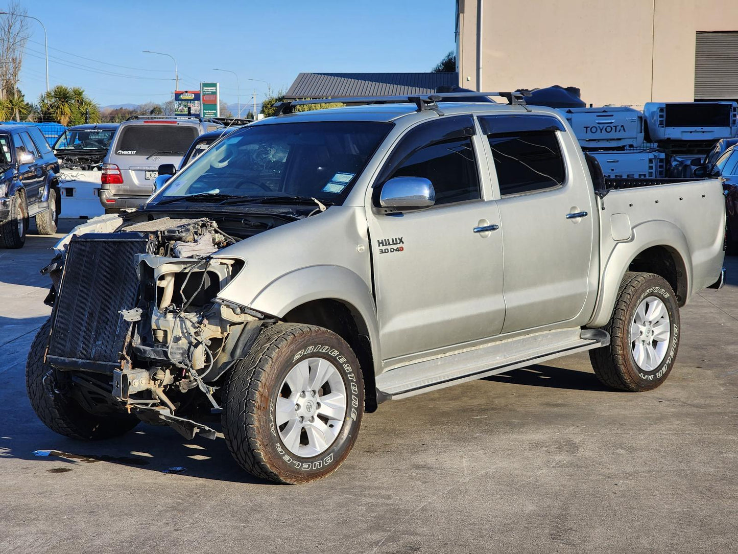 Now Wrecking: 2005 Toyota Hilux KUN26 - A526C