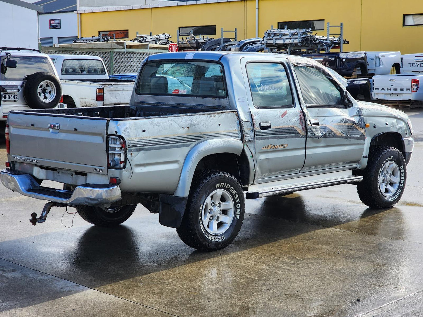 Now Wrecking: 2002 Toyota Hilux - A499C