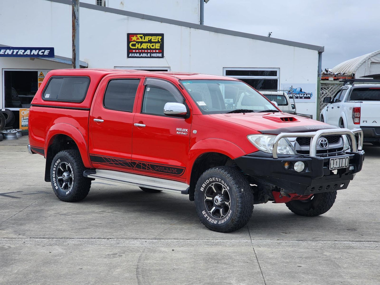 Now Wrecking: 2010 Toyota Hilux - Wreck Number: A643C