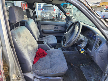 Now Wrecking: 2002 Toyota Hilux - A499C