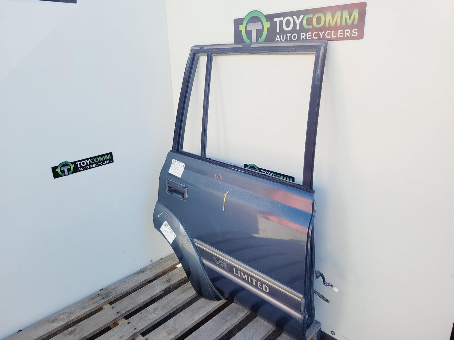 Right Rear door shell - 80 Series