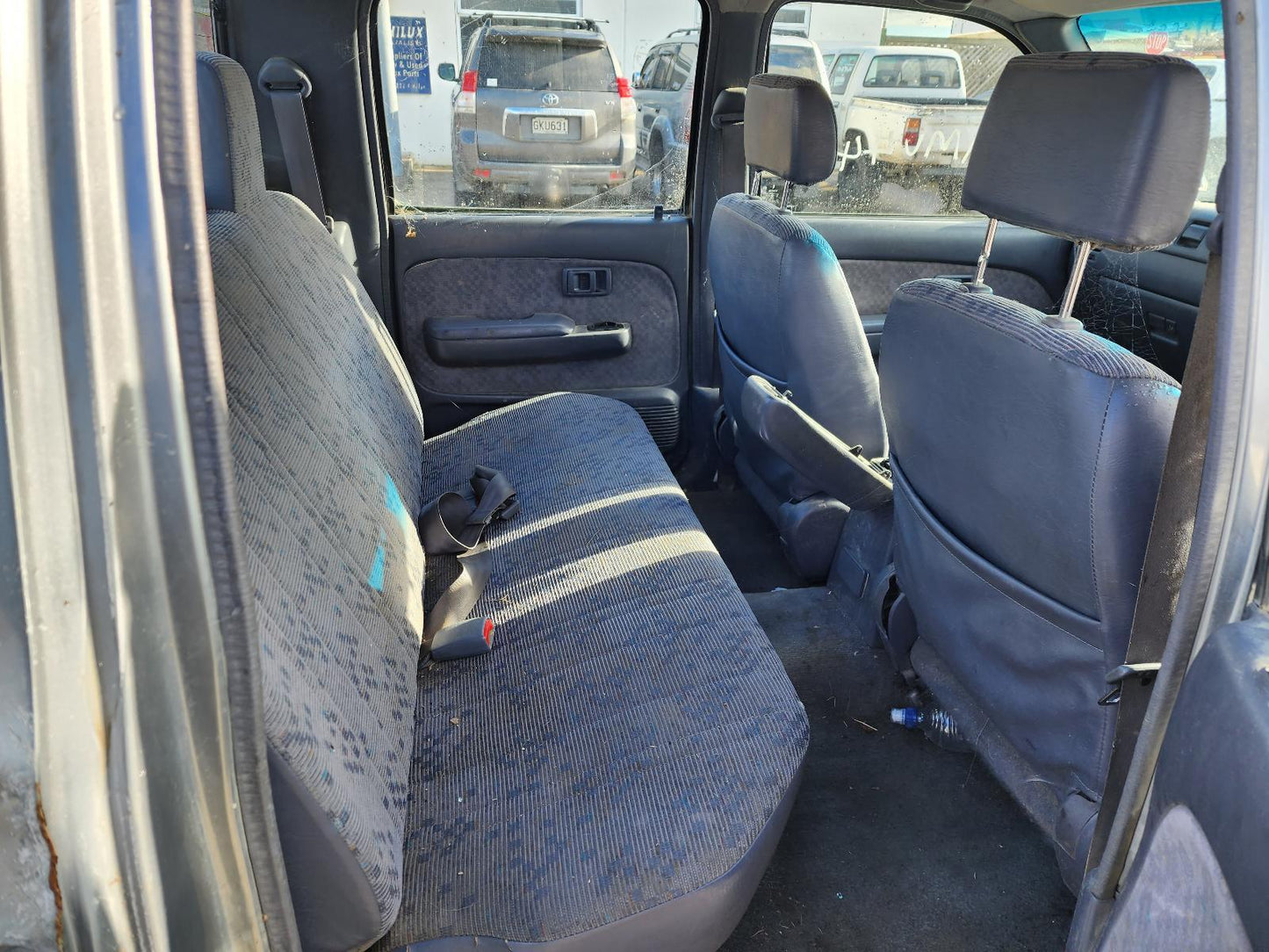 Now Wrecking: 2002 Toyota Hilux - A499C