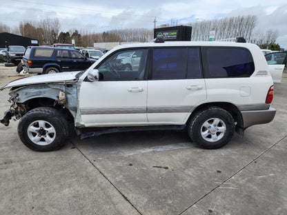 Now Wrecking: 2002 Toyota Land Cruiser J100 - A530C