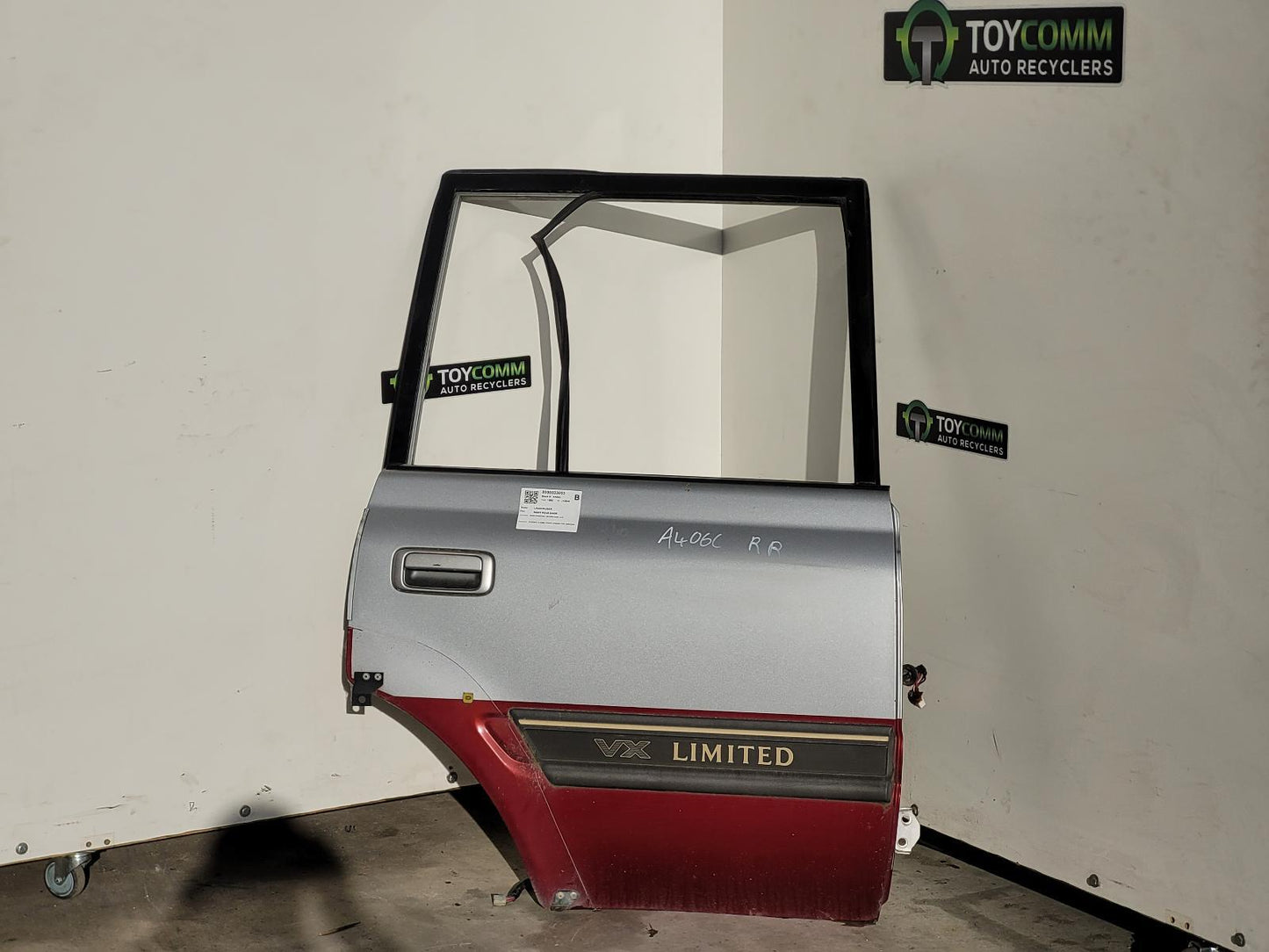Right Rear door shell - 80 Series