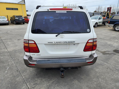 Now Wrecking: 2002 Toyota Land Cruiser J100 - A530C