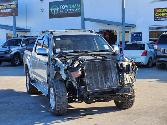 Now Wrecking: 2005 Toyota Hilux KUN26 - A526C