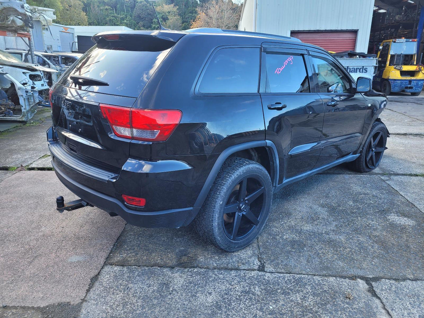 Now Wrecking: 2012 Jeep Grand Cherokee - A506T