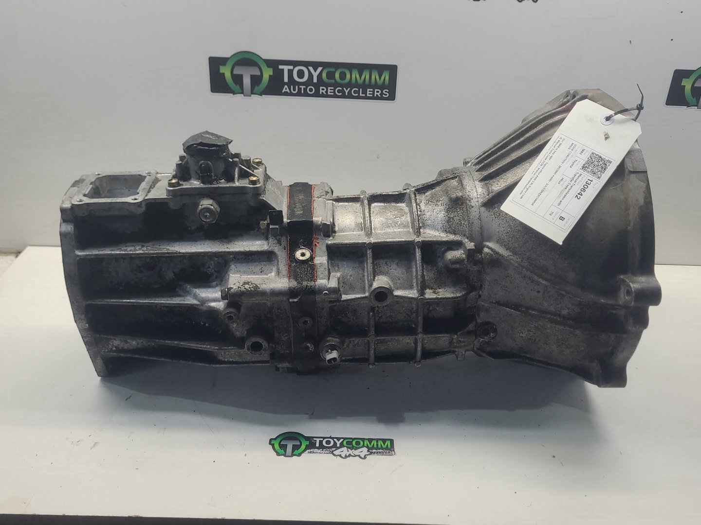 Oct 1988 to Sep 1997 - Toyota Hilux 4WD 2.8L Engine Code 3L Manual Trans Code G52E - Manual Transmission - Front Leaf Spring, 100