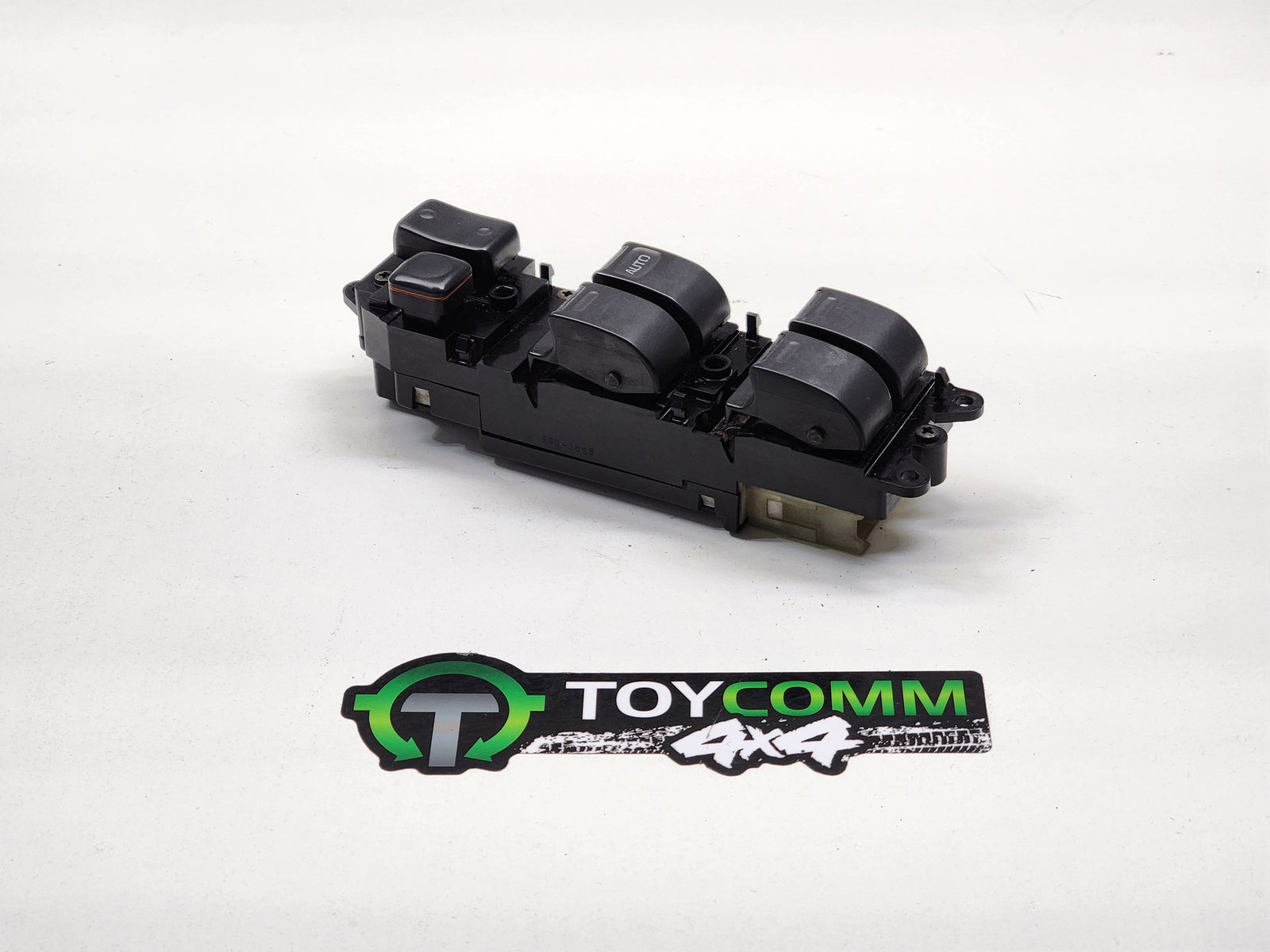 May 1990 to Mar 1998 - Toyota Land Cruiser 80 Series - Right Front Master Power Window Switch