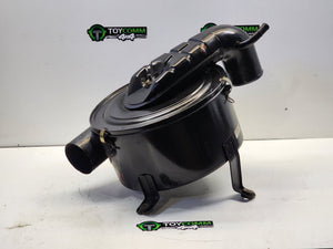 May 1990 to Mar 1998 - Toyota Land Cruiser 80 Series Diesel 4.2L Engine Code 1HD - Air Cleaner/Box