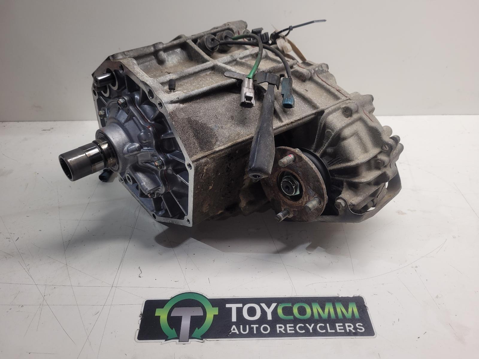 Feb 2003 to Oct 2009 - Toyota Land Cruiser Prado 120 Series Petrol 4.0L Engine Code 1GR-FE Automatic - Transfer Case - Non Electronic Diff Lock Type