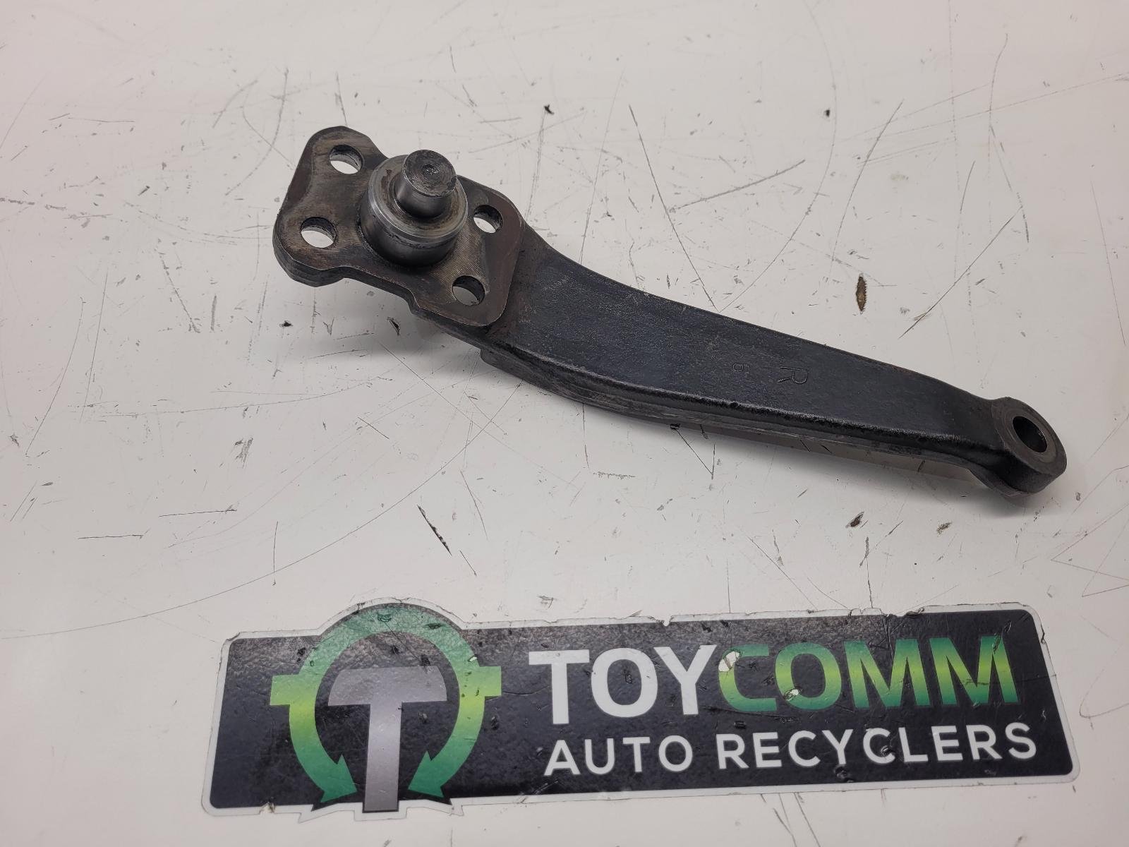 May 1990 to Mar 1998- Toyota Land Cruiser 80 Series- Steering Knuckle