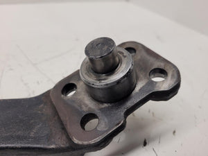 May 1990 to Mar 1998- Toyota Land Cruiser 80 Series- Steering Knuckle