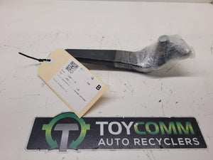 May 1990 to Mar 1998- Toyota Land Cruiser 80 Series- Steering Knuckle