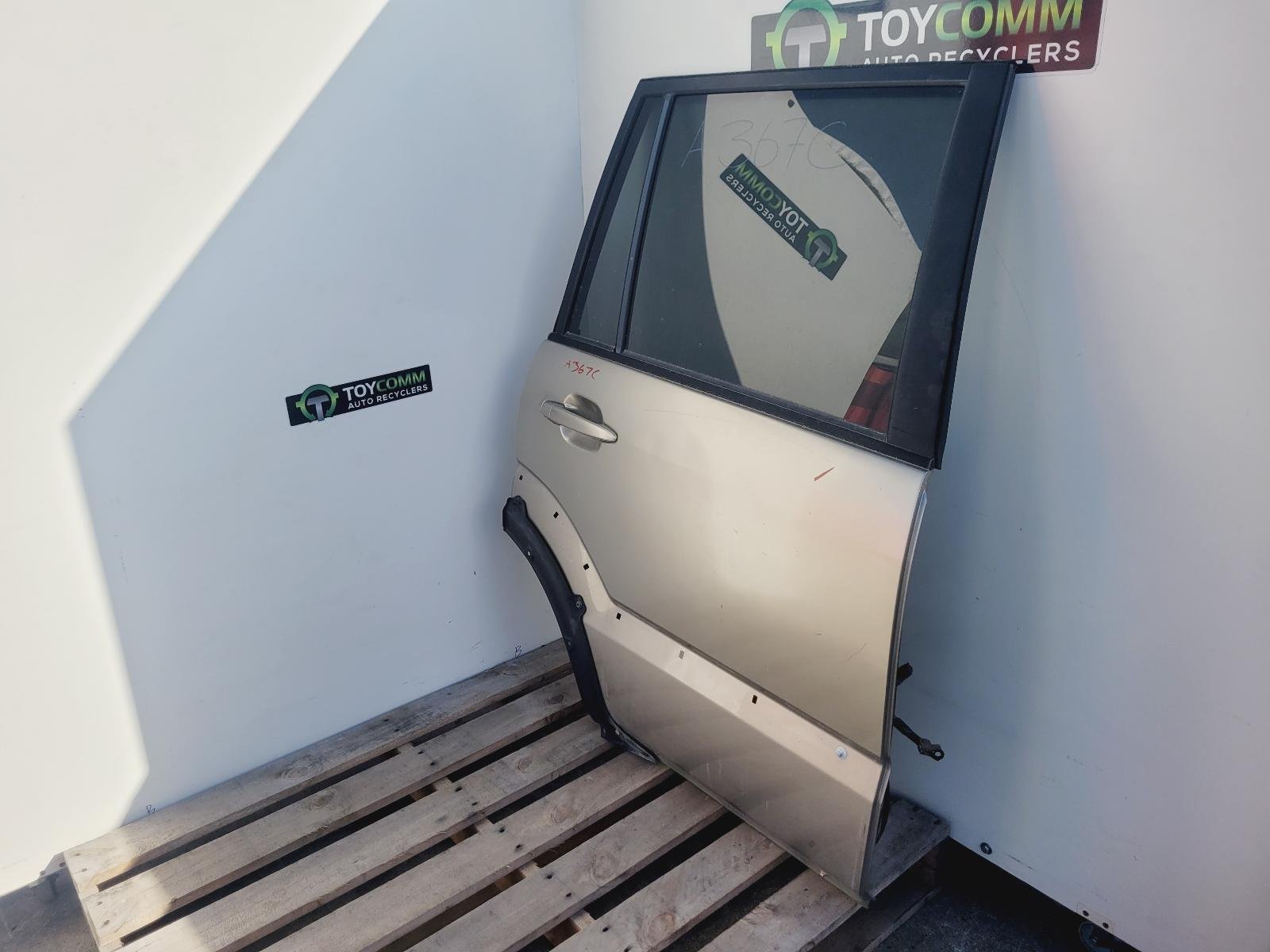 Feb 2003 to Oct 2009 - Toyota Land Cruiser Prado 120 Series - Right Rear Door - Flared Type