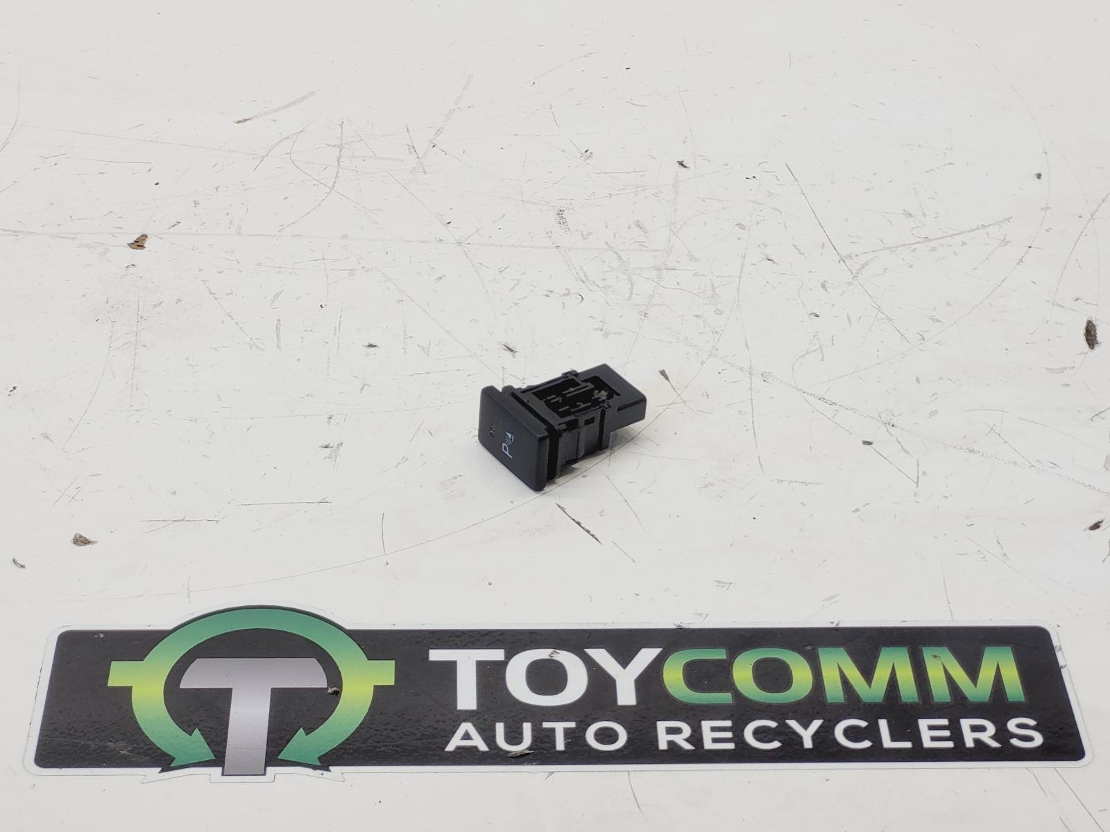 Nov 2009 to Nov 2023 - Toyota Land Cruiser Prado 150 Series 4WD - Misc Switch/Relay