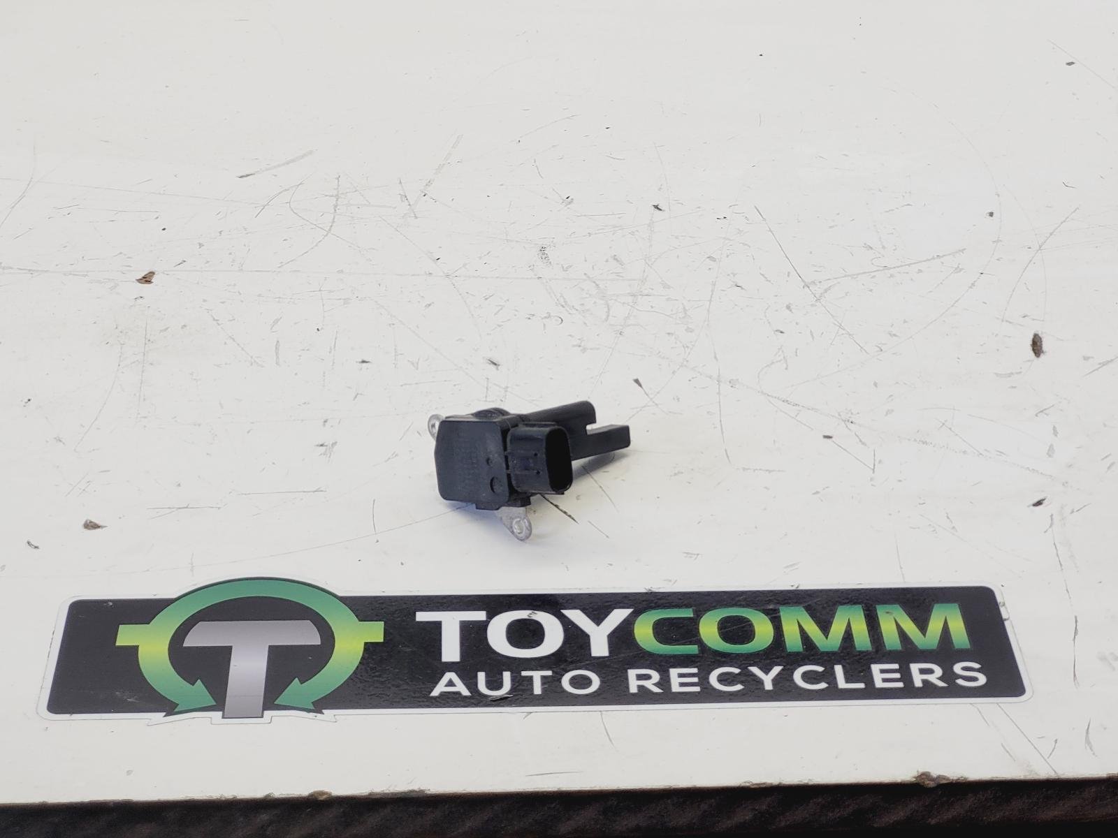 Aug 2009 to May 2015 - Toyota Land Cruiser Prado 150 Series Diesel Turbocharged 3.0L Engine Code 1KD-FTV - Air Flow Meter