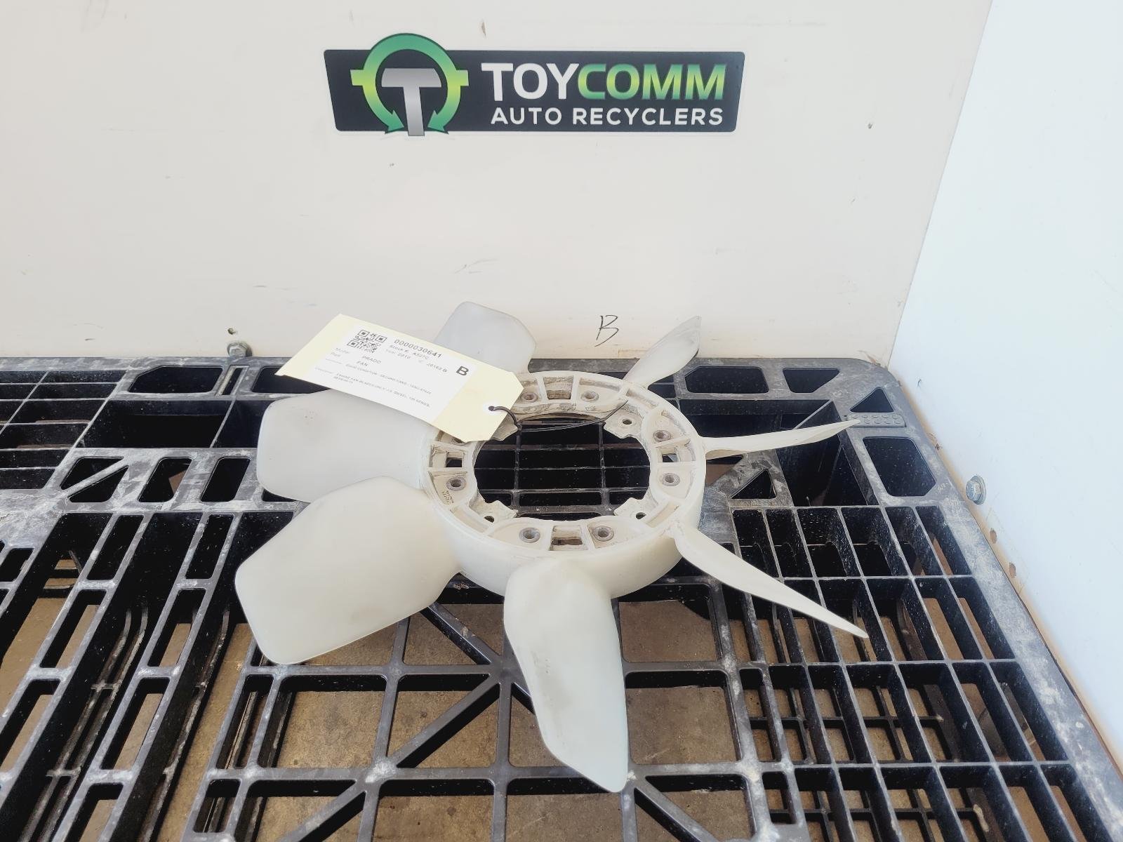 Aug 2009 to May 2015 - Toyota Land Cruiser Prado 150 Series Diesel 3.0L - Engine Fan Blade