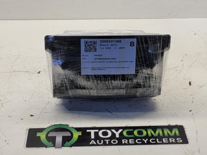 Aug 2009 to Jul 2013 - Toyota Land Cruiser Prado 150 Series - Radio Module - Single Disc Cd Player ( On Face P2867)