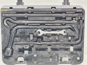 Toyota Land Cruiser Prado J150 (09-17) - Jack/Tool Kit - 1KD - 2009-2020
