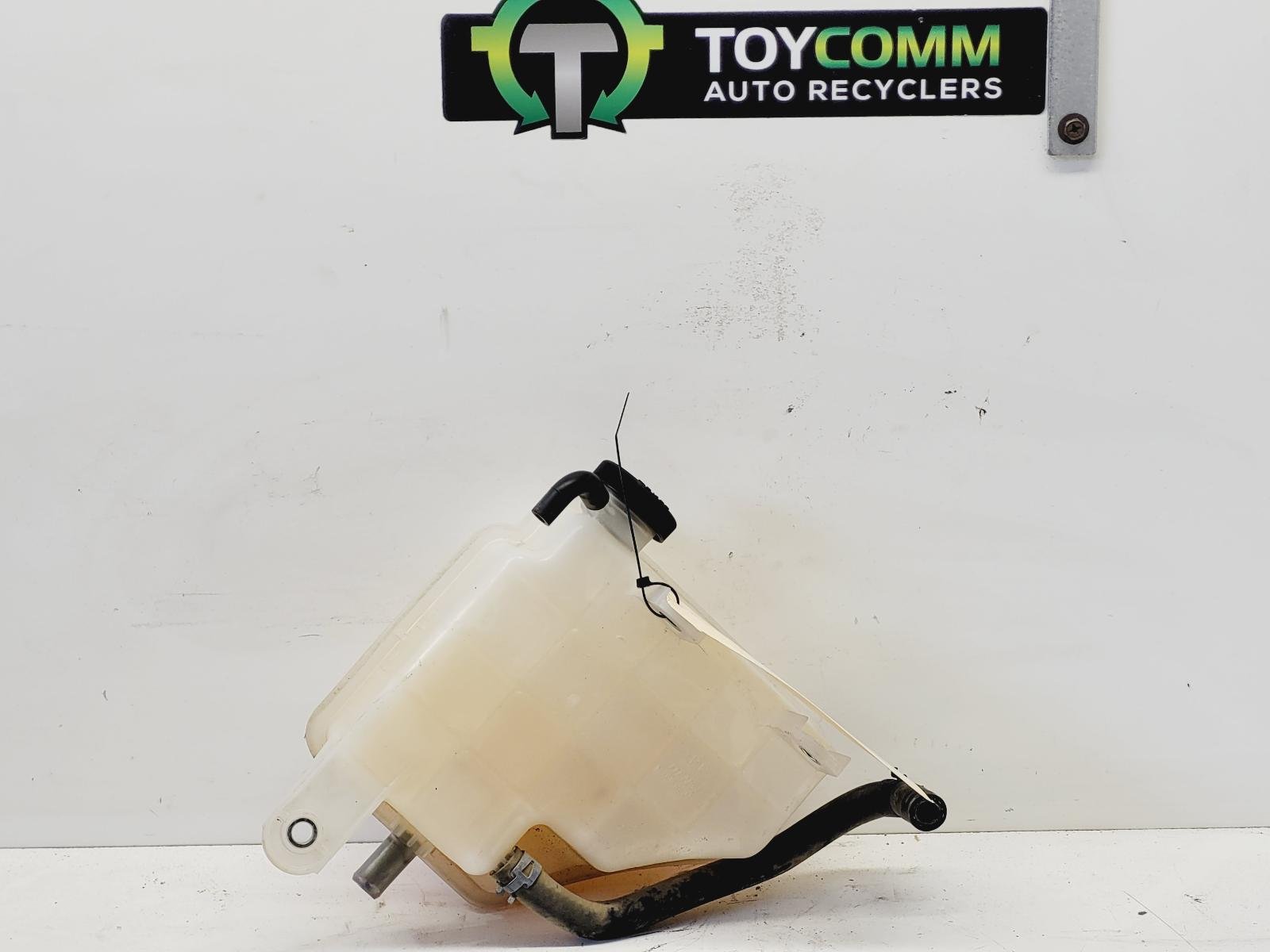 Mar 2007 to Current- Toyota Land Cruiser 76 Series 78 Series 79 Series Diesel 4.5L Engine Code 1VD-FTV- Overflow Bottle