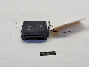 2015 - 2025 Toyota Hilux GUN12# - 4WD Control Module- 89533-71102