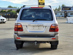 Now Wrecking: 1998 Toyota Land Cruiser  Wreck Number: A548C