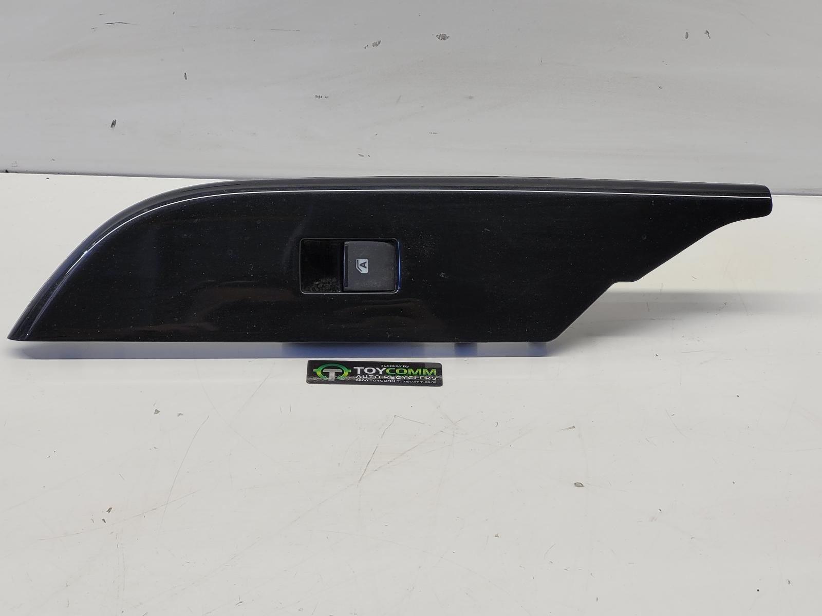 Jun 2015 to Current - Toyota Hilux - Left Front Window Switch - W/ Auto Up