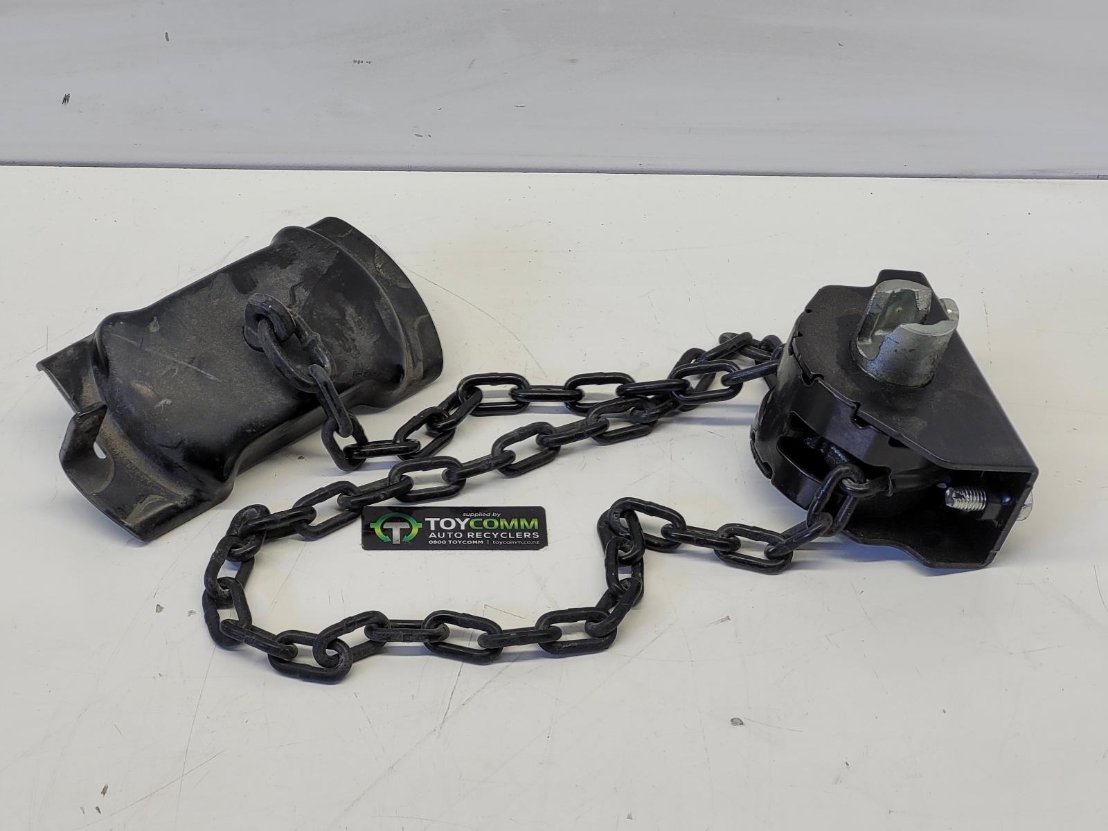 Jun 2015 to Current - Toyota Hilux - Spare Wheel Winch