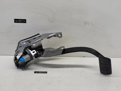 Toyota Hilux GUN (22-26) - Pedal Assembly - 1GD - 2022-2026