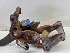 Jan 1998 to Oct 2007 - Toyota Land Cruiser 100 Series 105 Series Automatic - Pedal Assembly - Brake Pedal