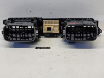 Jun 2015 to Current - Toyota Hilux - Clock