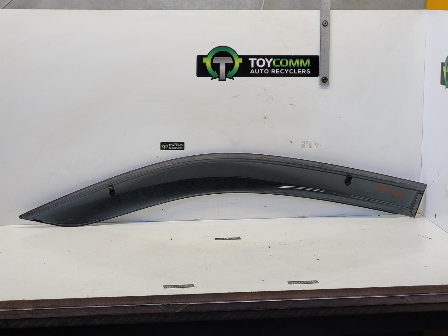 Jun 2015 to Current - Toyota Hilux - Weather Shield